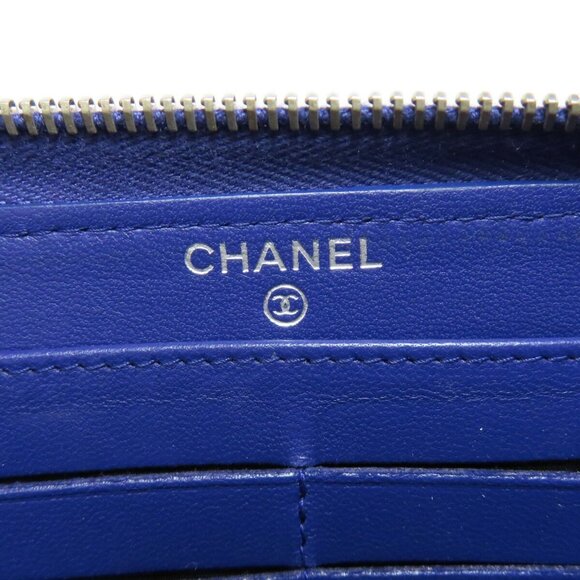 CHANEL Purple Lambskin Leather Logo Wallet - Picture 6 of 11